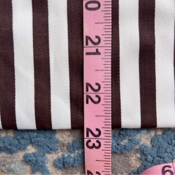 Henri Bendel Brown and White Striped dust Bag 23”x23” - Picture 4 of 4
